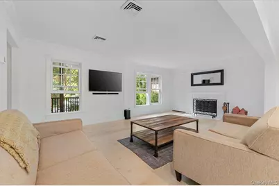 22 West Gate Road, Wainscott, NY 11937 - Photo 11