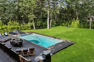 22 W Gate Rd, Wainscott, NY 11937 - Photo 33