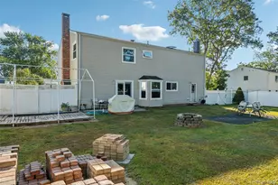 27 Parkridge Cir, Port Jefferson Station, NY 11776 - Photo 31
