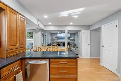 27 Parkridge Circle, Port Jefferson Station, NY 11776 - Photo 11