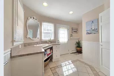 30 Elizabeth Way, Ridge, NY 11961 - Photo 23