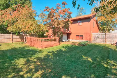 35 Guernsey Drive, New Windsor, NY 12553 - Photo 5