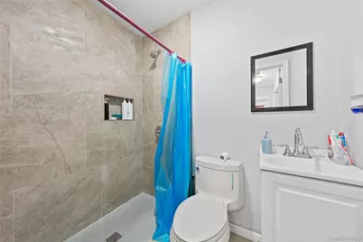 16 Edwards Avenue, Calverton, NY 11933 - Photo 17