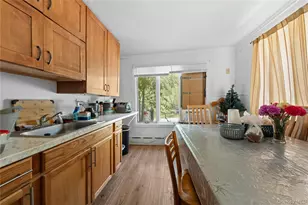 16 Edwards Ave, Calverton, NY 11933 - Photo 15