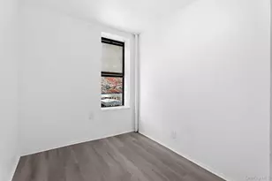 246 E 51st St, New York, NY 10022 - Photo 7