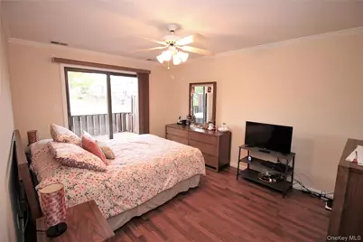 100 Daly Boulevard #2713, Oceanside, NY 11572 - Photo 11