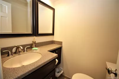 100 Daly Boulevard #2713, Oceanside, NY 11572 - Photo 9