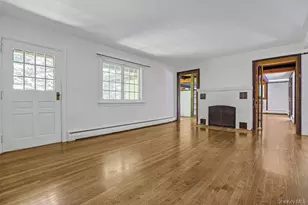 81 Montrose Station Rd, Montrose, NY 10548 - Photo 9