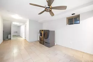 70-13 Caldwell Ave, Maspeth, NY 11378 - Photo 21