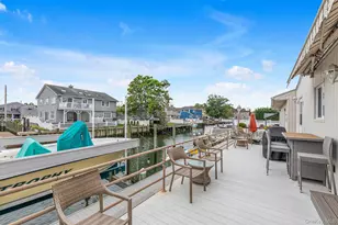 1130 Hayes Pl, Baldwin, NY 11510 - Photo 21