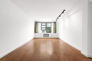 103-25 68th Ave, Forest Hills, NY 11375 - Photo 19