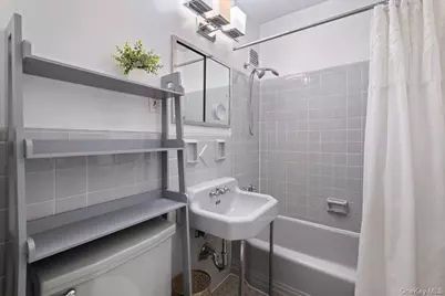 281 Garth Road #A6D, Scarsdale, NY 10583 - Photo 15