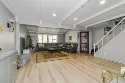 35 Lowland Road, Levittown, NY 11756 - Photo 9