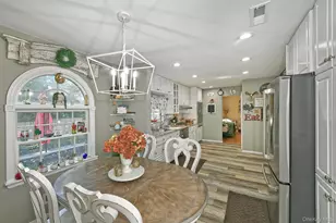 4 Cranford Rd, Plainview, NY 11803 - Photo 11