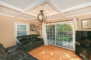 4 Cranford Rd, Plainview, NY 11803 - Photo 13