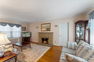 29-14 162nd St, Flushing, NY 11358 - Photo 13