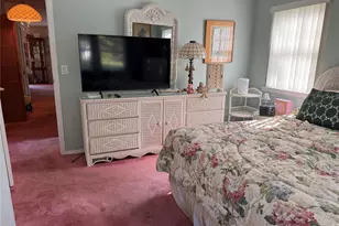 1209 Sara Cir, Port Jefferson Station, NY 11776 - Photo 5