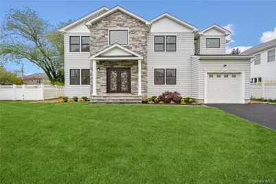 15 Lorraine Street, Syosset, NY 11791 - Photo 1