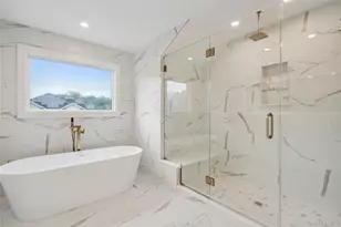 15 Lorraine St, Syosset, NY 11791 - Photo 23