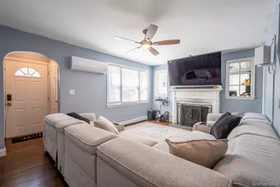 1020 Henhawk Road, Baldwin, NY 11510 - Photo 11