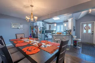 1020 Henhawk Rd, Baldwin, NY 11510 - Photo 5