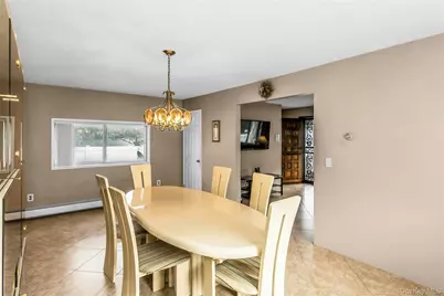 2479 Tonquin Street, East Meadow, NY 11554 - Photo 9