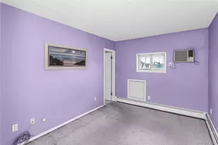 2479 Tonquin St, East Meadow, NY 11554 - Photo 21