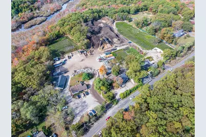 440 Yaphank Middle Island Road, Yaphank, NY 11980 - Photo 3