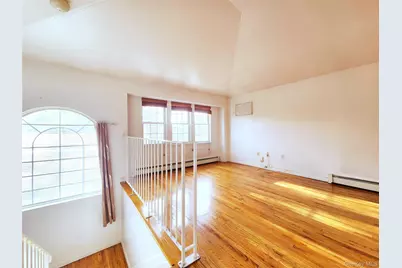 1516 Jarvis Avenue #2nd Floor, Bronx, NY 10461 - Photo 1