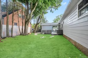 3771 Jerusalem Ave, Seaford, NY 11783 - Photo 7