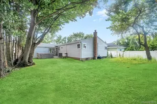 3771 Jerusalem Ave, Seaford, NY 11783 - Photo 5