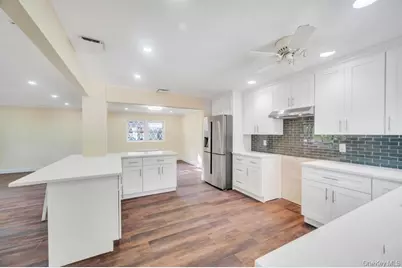 3771 Jerusalem Avenue, Seaford, NY 11783 - Photo 23