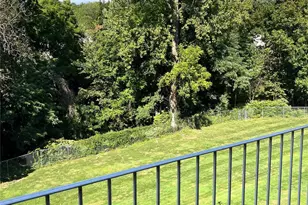 1840 Crompond Rd, Peekskill, NY 10566 - Photo 13