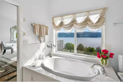 282 Tamerisk Lane, New Windsor, NY 12553 - Photo 19