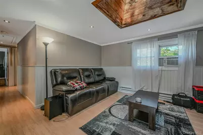 60 E Belmont Street, Bay Shore, NY 11706 - Photo 5