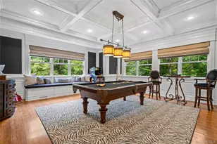 12 Parish Dr, Lattingtown, NY 11560 - Photo 11