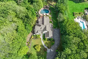 12 Parish Dr, Lattingtown, NY 11560 - Photo 5