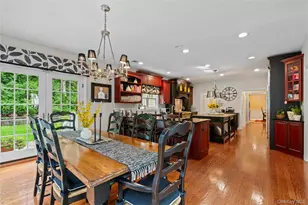 12 Parish Dr, Lattingtown, NY 11560 - Photo 15