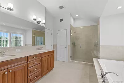 9 Fieldstone Court, Greenlawn, NY 11740 - Photo 17