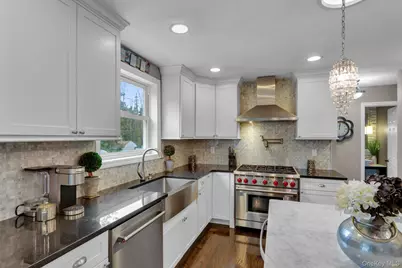 428 Greenbush Road N, Blauvelt, NY 10913 - Photo 7