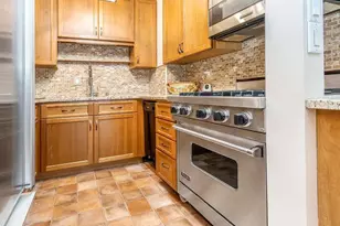 225 E 57th St, New York, NY 10022 - Photo 11