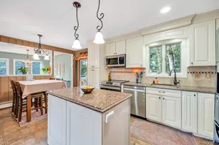 342 Oakland Ave, Miller Place, NY 11764 - Photo 21