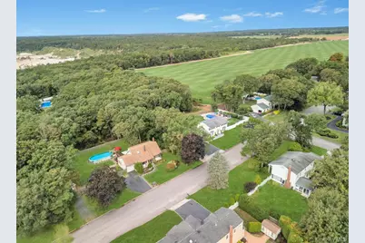 342 Oakland Avenue, Miller Place, NY 11764 - Photo 5