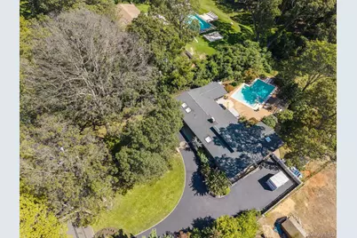 17 Treeview Drive, Melville, NY 11747 - Photo 35