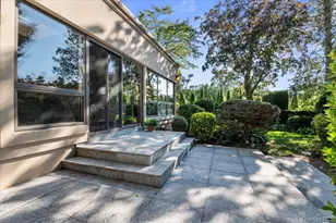 292 Breezyway, Lawrence, NY 11559 - Photo 31