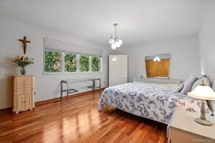 292 Breezyway, Lawrence, NY 11559 - Photo 19