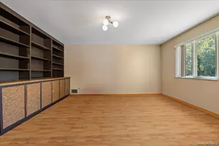 292 Breezyway, Lawrence, NY 11559 - Photo 25