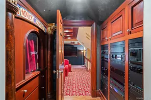 820 Bryant Ave, Roslyn, NY 11576 - Photo 37