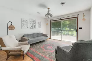 42 Clark St, Poughkeepsie, NY 12601 - Photo 11