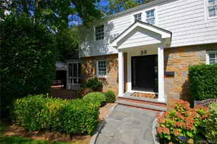 39 Squirrel Hill Rd, East Hills, NY 11577 - Photo 29